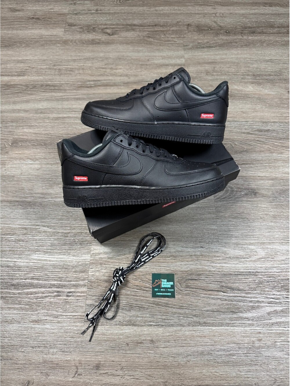 Size 10.5 - Nike Air Force 1 Low Supreme Black